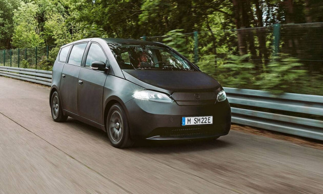 Το Sono Sion κινείται με την ενέργεια του ήλιου