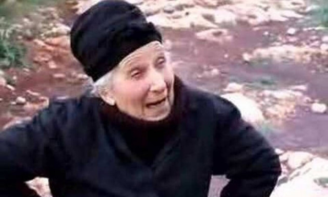 Η Ελληνίδα γιαγιά είναι μια καθημερινή ηρωίδα στις ζωές μας