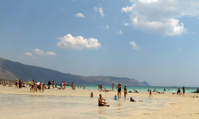 Συναγερμός στα Χανιά: Αγνοείται 29χρονη Γαλλίδα - Εθεάθη τελευταία φορά στο Ελαφονήσι