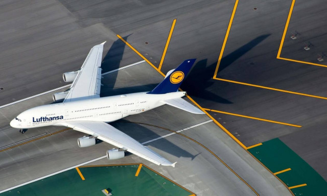 Κρατικές ενισχύσεις 25,7 δισ. ευρώ στις αεροπορικές εταιρείες της ΕΕ εν μέσω πανδημίας