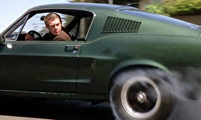 Πόσο σωστό είναι να φέρνουμε μπρος-πίσω τα ελαστικά;