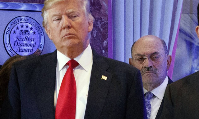 Προβλήματα για τον Τραμπ: Παραδόθηκε στην εισαγγελία ο οικονομικός διευθυντής του Trump Organization