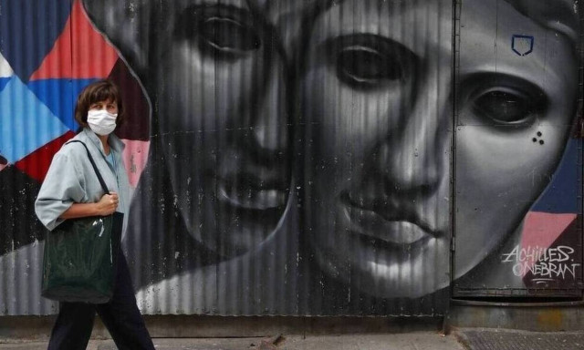 Κορoνοϊός - Τζανάκης: «Τον Ιούλιο τα κρούσματα θα ξεπεράσουν τα 1500»