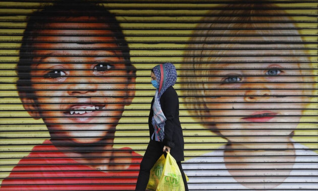 Βρετανία: Οι μάσκες θα γίνουν προσωπική επιλογή στην Αγγλία, σύμφωνα με κορυφαίο υπουργό