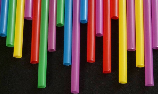 Πλαστικά μιας χρήσης: Ποια καταργήθηκαν από τις 3 Ιουλίου