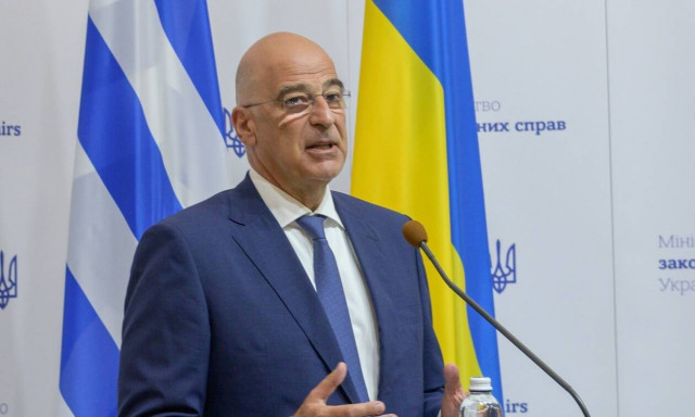 Δένδια: Επίμονες, παράνομες και επιθετικές οι ενέργειες της Τουρκίας