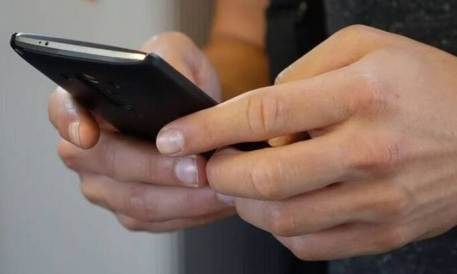 Πανελλήνιες 2021: Λήγει η προθεσμία για τη δήλωση κινητού για τα αποτελέσματα