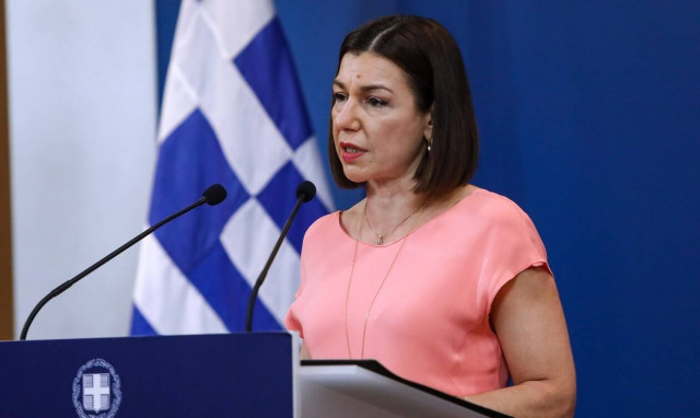 Αριστοτελία Πελώνη: Δείτε LIVE την ενημέρωση των πολιτικών συντακτών