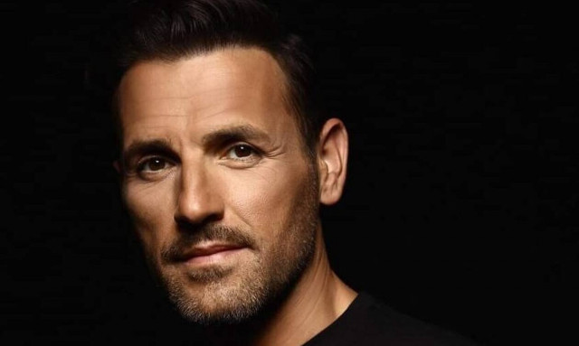 «Σ´αγαπώ»: Στην κορυφή του YouTube η νέα επιτυχία του Νίκου Βέρτη