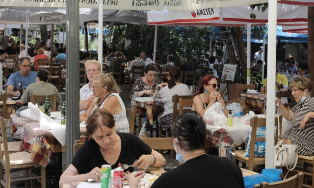 Νυχτερινή διασκέδαση: Τα νέα μέτρα σε μπαρ, νυχτερινά κέντρα και εστιατόρια