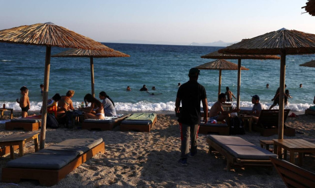 Hot and sunny weather forecast on Thursday (8/7/2021)