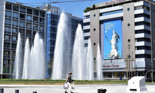 Καιρός: Ζέστη και 39άρια - Ενισχύονται τα μελτέμια