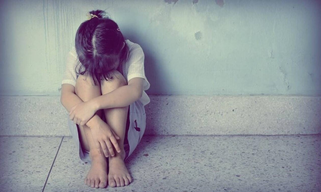 Κατάθεση 17χρονης Αμάντα: «Πρέπει να φέρνεις χρήματα στο σπίτι» της έλεγε ο 57χρονος που την εξέδιδε