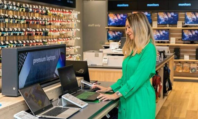 Το ανανεωμένο Public στο Golden Hall δεν είναι ένα ακόμα κατάστημα… Είναι μια μοναδική εμπειρία!