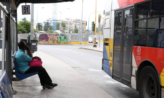 Θεσσαλονίκη: Γυναίκα έριξε σπρέι πιπεριού σε οδηγό του ΟΑΣΘ επειδή της είπε να κατέβει από το όχημα