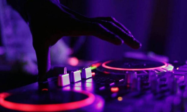 Άλιμος: Εισαγγελική έρευνα για το κορονοπάρτι