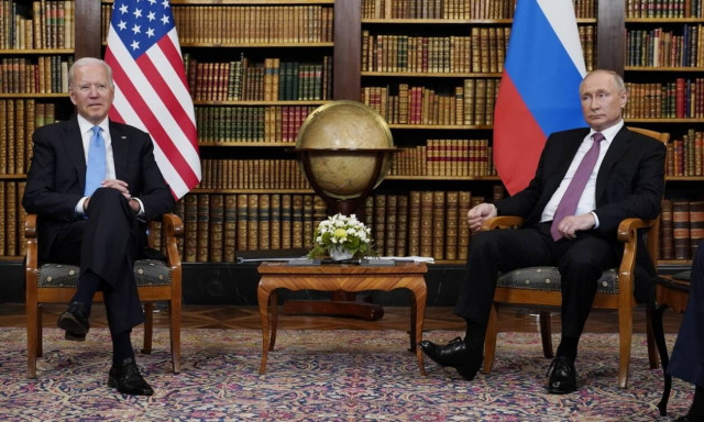 Τηλεφωνική επικοινωνία Πούτιν - Μπάιντεν: Τι συζήτησαν