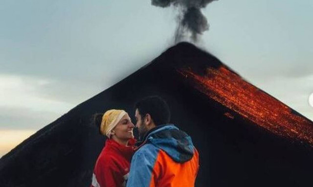 Οι «Yaba Travellers» στο Newsbomb.gr: Οι Κρητικοί που «οργώνουν» όλο τον κόσμο