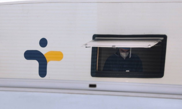 Κρούσματα σήμερα: 2.327 νέα ανακοίνωσε ο ΕΟΔΥ - 2 θάνατοι σε 24 ώρες, 142 οι διασωληνωμένοι