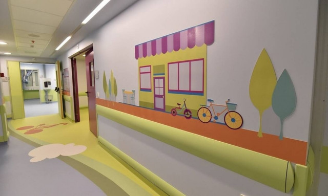 Κορονοϊός: Στη ΜΕΘ του Παίδων «Αγία Σοφία» νοσηλεύεται μωρό ενός έτους