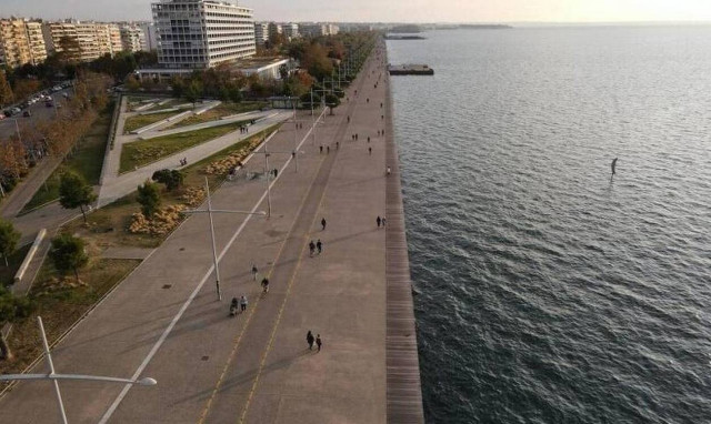 Κορονοϊός: «Συναγερμός» στη Θεσσαλονίκη - Εκρητική αύξηση ιικού φορτίου δείχνουν τα λύματα