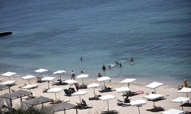 Mainly sunny weather forecast on Monday (12/7/2021)