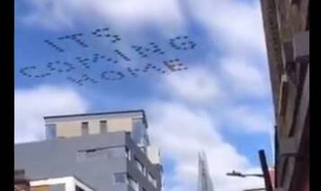 Euro 2020: «Τρέλα» για την κούπα στην Αγγλία! - «It's coming home» και στον ουρανό (video)