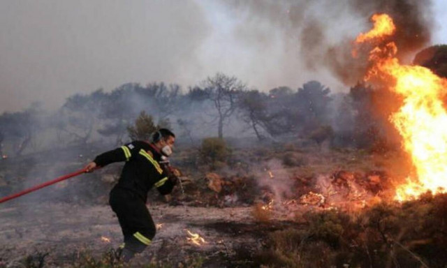 Κρήτη: Εμπρησμός από αμέλεια δύο υπάλληλων της ΔΕΔΔΗΕ