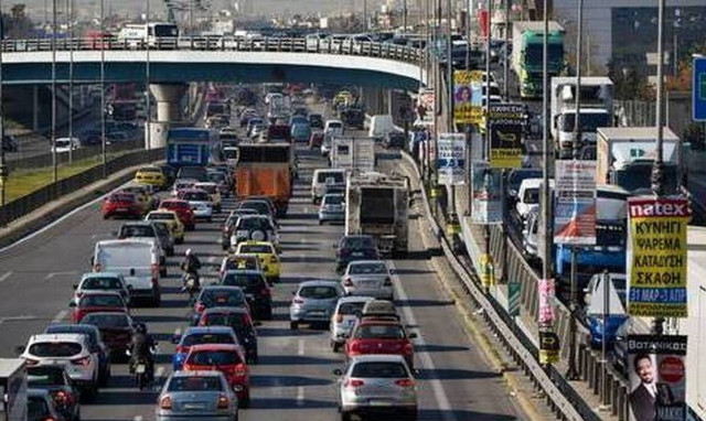 Κίνηση ΤΩΡΑ: Τεράστιο μποτιλιάρισμα στον Κηφισό - Ποιοι δρόμοι είναι στο «κόκκινο»