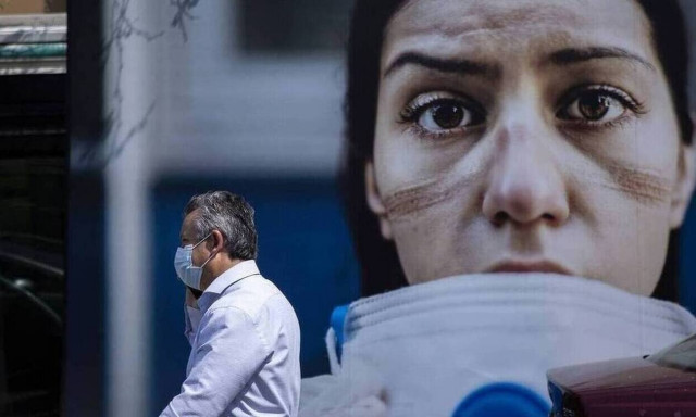 «Βόμβα» Καπραβέλου στο Newsbomb.gr: Ακόμα και 10.000 κρούσματα μέχρι τον Αύγουστο