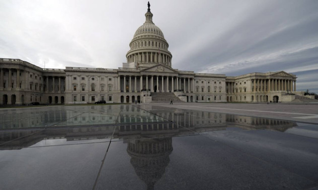 HΠΑ: Μάχη Δημοκρατικών-Ρεπουμπλικανών για την αναβάθμιση των υποδομών