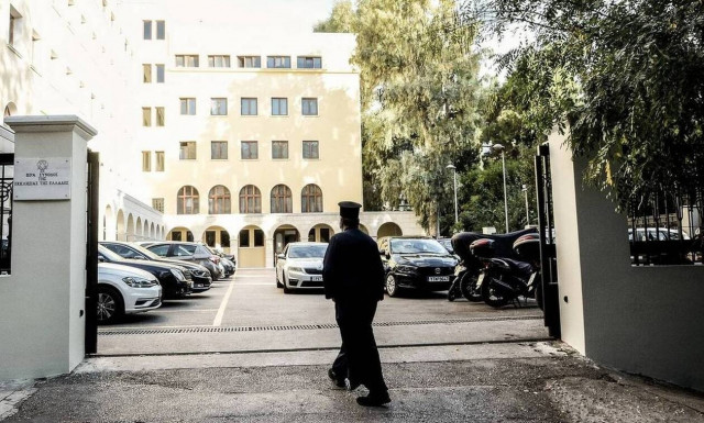 Ιερά Σύνοδος: Αποκλειστική λύση ο ελεύθερος εμβολιασμός για την αναχαίτιση της πανδημίας