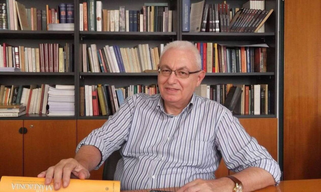 Professor Ioannis Kazazis, language specialist, found dead