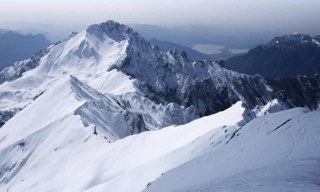 Το ελληνικό βουνό που έχει χιόνι χειμώνα-καλοκαίρι