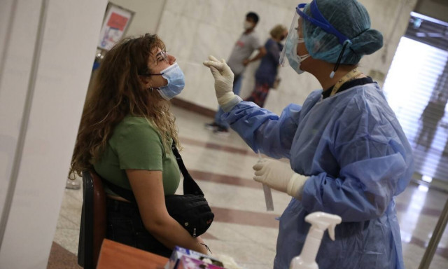 Παυλάκης πανδημία κορονοπάρτι