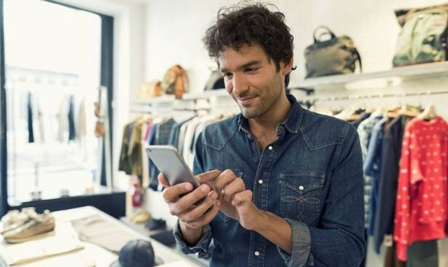 Αγορές με video κλήση: Μηδενίζοντας την απόσταση με τους καταναλωτές στην εποχή των online αγορών