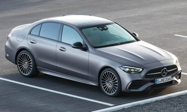 Νέα Mercedes C-Class: Τιμές και εκδόσεις αναλυτικά