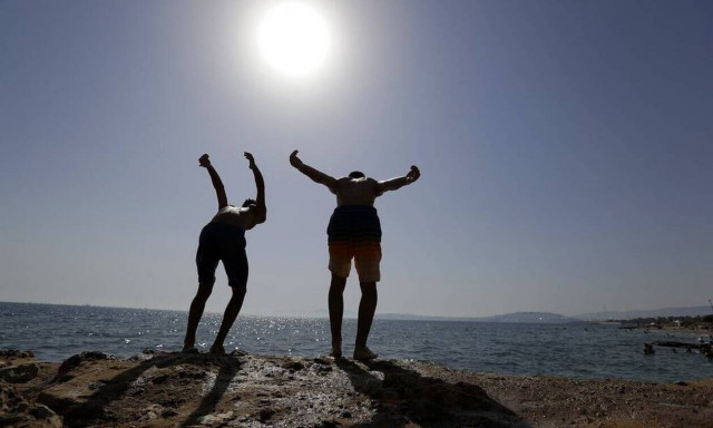Καιρός τώρα: Τριήμερος καύσωνας από σήμερα - Και πάλι στους 40 βαθμούς η θερμοκρασία