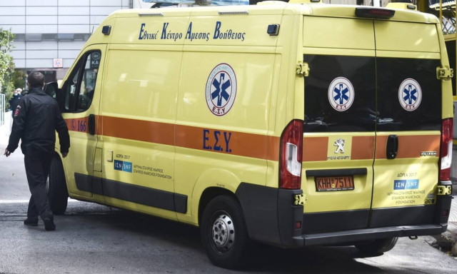 Κρήτη: Αγωνία για 19χρονη - Έπεσε από μπαλκόνι ύψους 15 μέτρων