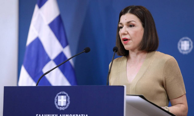 Αριστοτελία Πελώνη: Δείτε LIVE την ενημέρωση των πολιτικών συντακτών