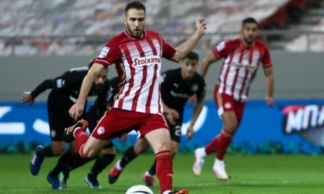 Ολυμπιακός: Χειρουργήθηκε ο Κώστας Φορτούνης (photo)