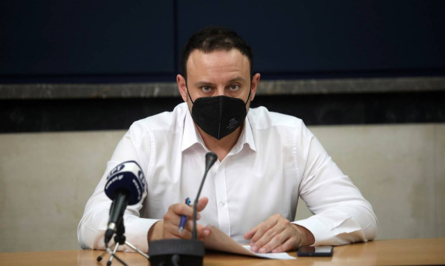 Μαγιορκίνης μετάλλαξη Δέλτα νυχτερινή διασκέδαση