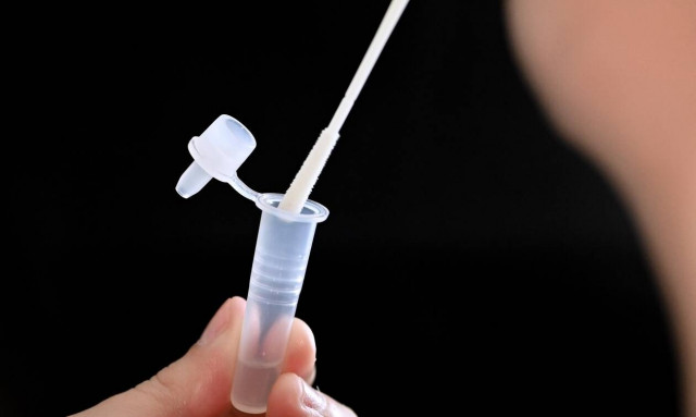 Κορονοϊός – Μέτρα: Ένα self και ένα rapid test την εβδομάδα σε ανεμβολίαστους εργαζόμενους στα νησιά