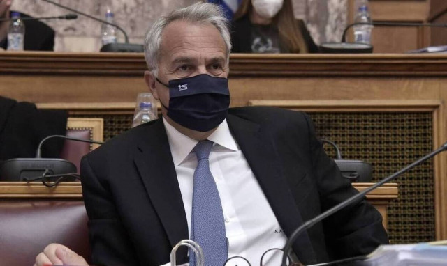 Βορίδης: Στο πειθαρχικό συμβούλιο οι δημόσιοι υπάλληλοι που δεν θα εμβολιαστούν