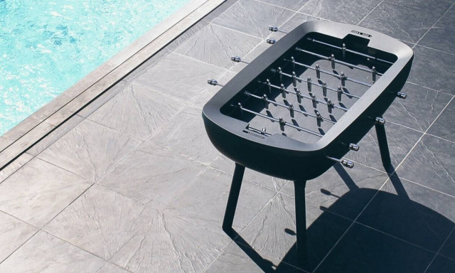 Το μόνο ποδοσφαιράκι που θέλεις στο μπαλκόνι σου