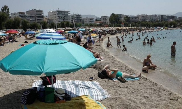 Καιρός Παρασκευή: Τρίτη μέρα καύσωνα - Πού θα «αγγίξει» τους 41 βαθμούς η θερμοκρασία