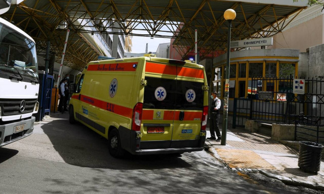 Δυσοίωνη πρόβλεψη Τζανάκη: Θα νοσήσουν από κορονοϊό έως και 600.000 ανεμβολίαστοι