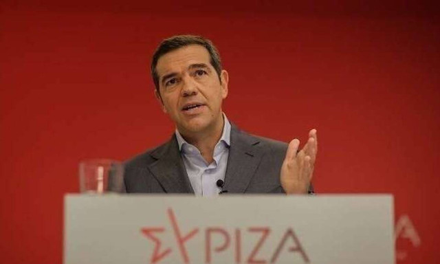 Tsipras: Mykonos a 'certificate of gov't failure' in pandemic handling