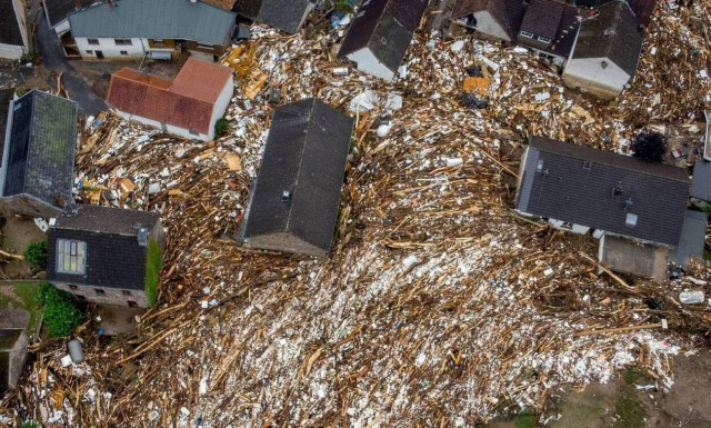 Γερμανία: 141 οι νεκροί από τη σαρωτική κακοκαιρία - 3.000 άνθρωποι έχουν δηλωθεί ως αγνοούμενοι