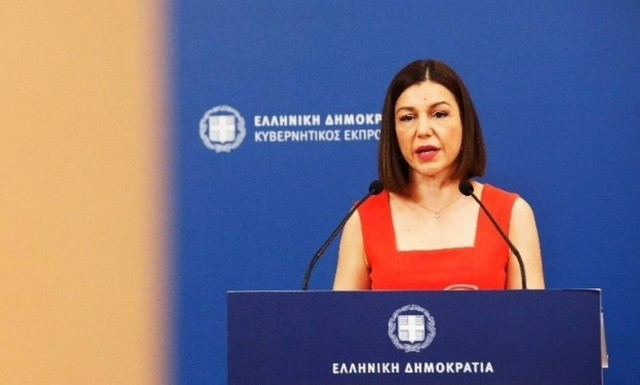 Πελώνη για Τσίπρα: «Κατά συρροήν ψεύτης - Δεν επιβλήθηκε lockdown στη Μύκονο»